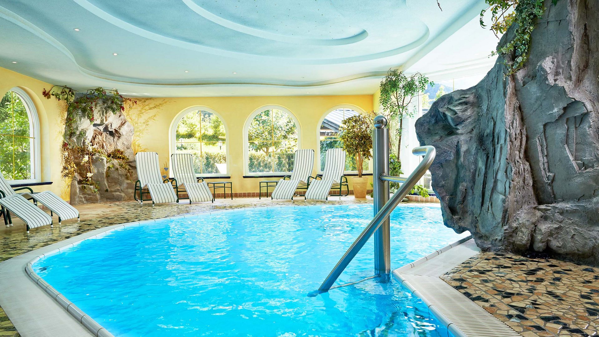 Family hotel in Austria with pool